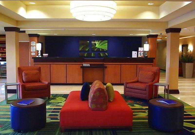 Fairfield Inn And Suites By Marriott Сеймур Экстерьер фото